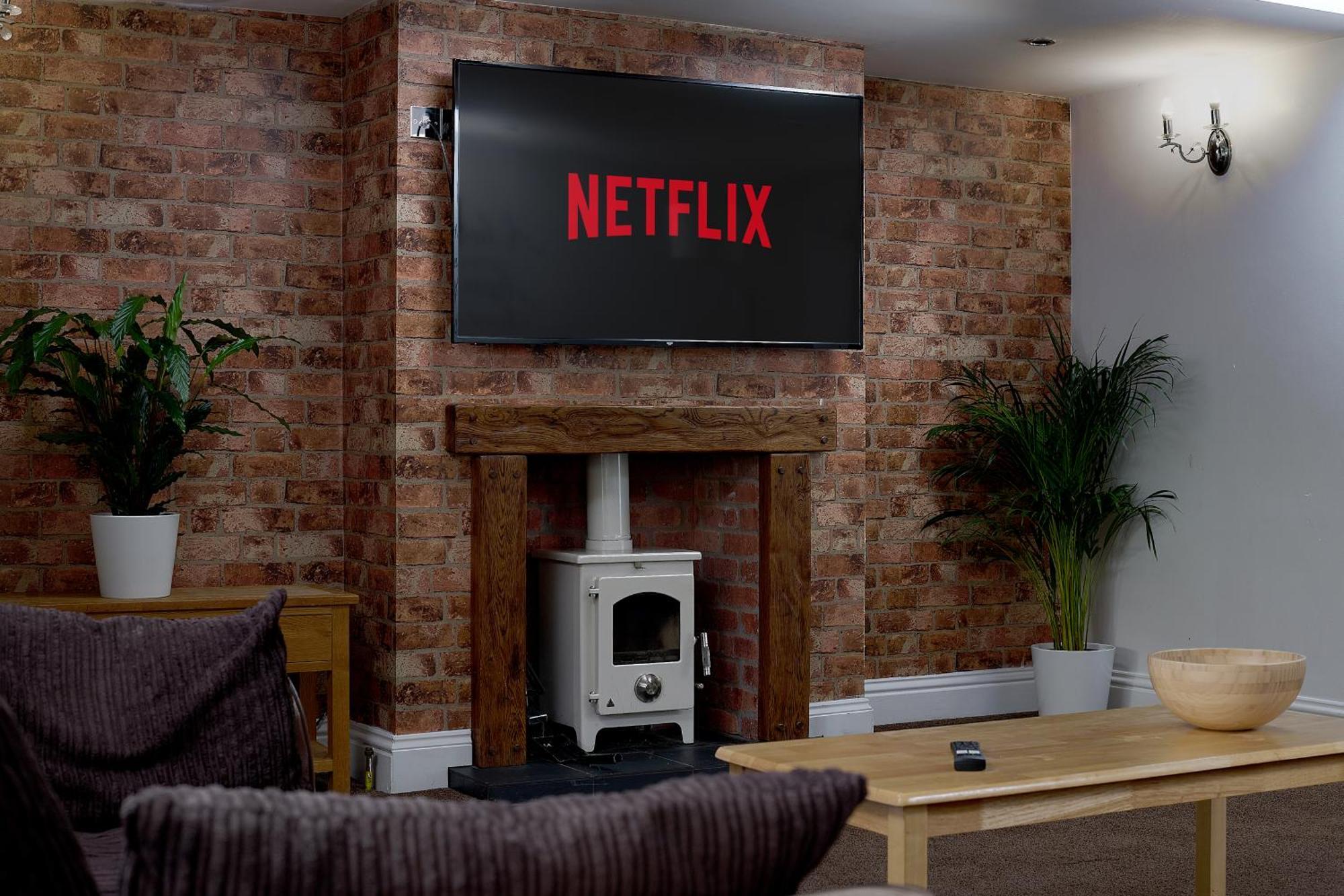Spacious Home For Large Families And Contractors Wolverhampton Extérieur photo