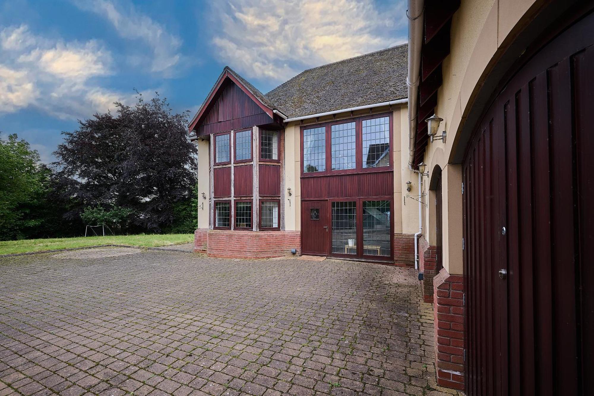 Spacious Home For Large Families And Contractors Wolverhampton Extérieur photo